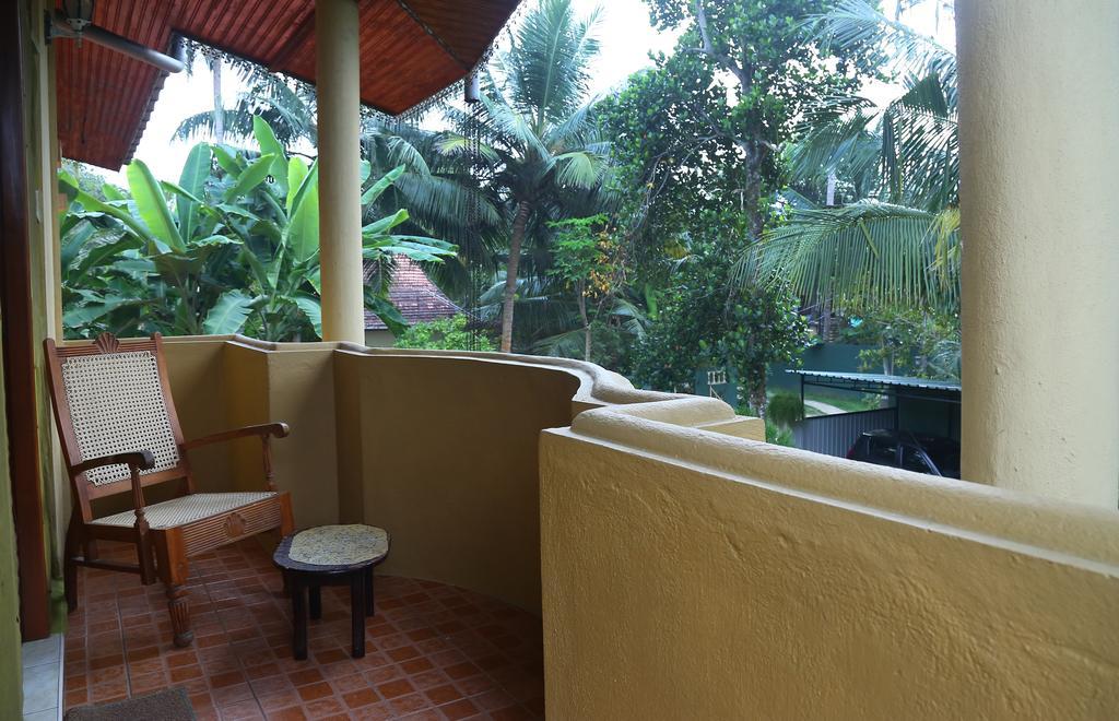 Serenity Villa Hikkaduwa Exterior foto