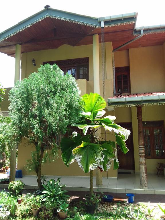Serenity Villa Hikkaduwa Exterior foto